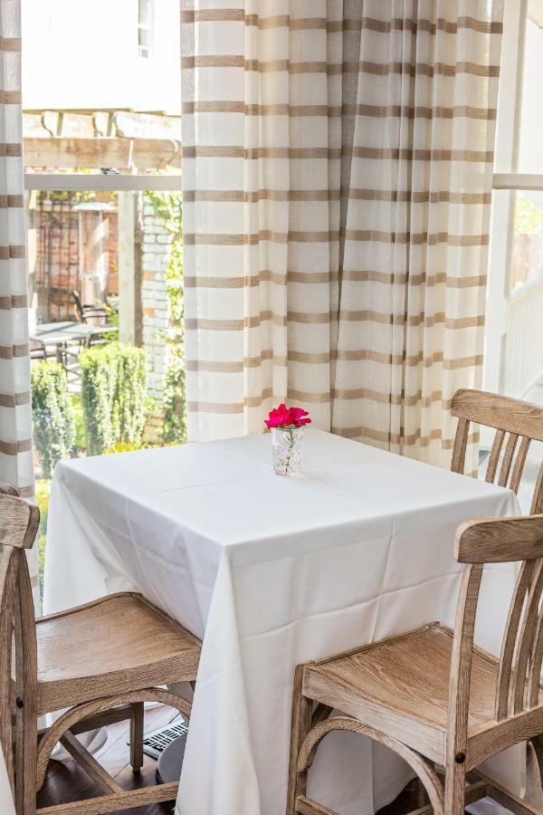 The Inn At Four Eleven York Norfolk Extérieur photo